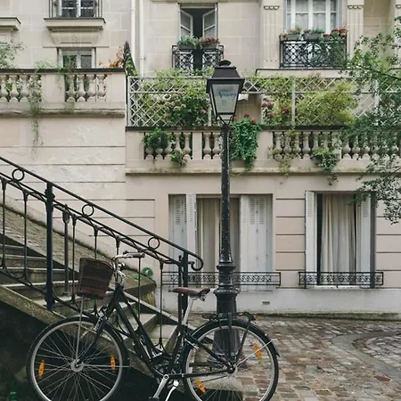 A Colourful Patchwork Appartamento Parigi