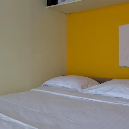 Apartment A Colourful Patchwork *